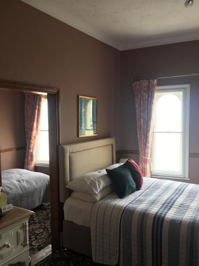 Regency House Bed and Breakfast Walton-on-the-Naze Buitenkant foto